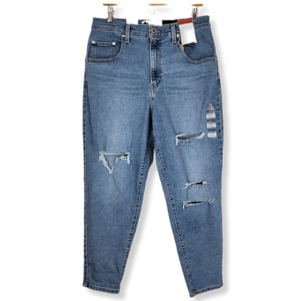 Levi's NWT Silver Tab High Waisted Mom Jean Womens 31‎ Distressed Tapered Leg